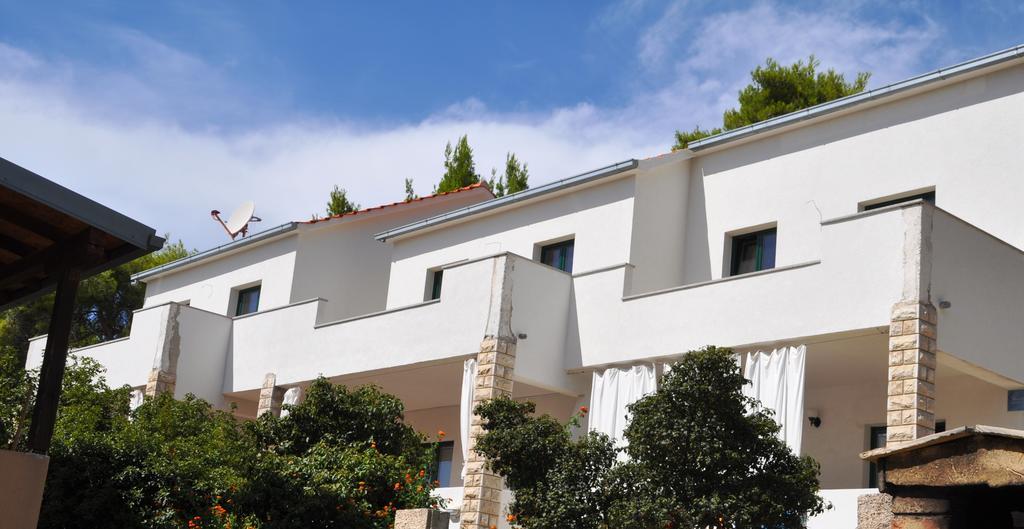 Apartments Lancek Ivan Dolac Bagian luar foto